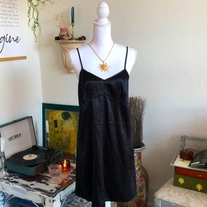 Basic Black Slip Dress 🕊🌿
